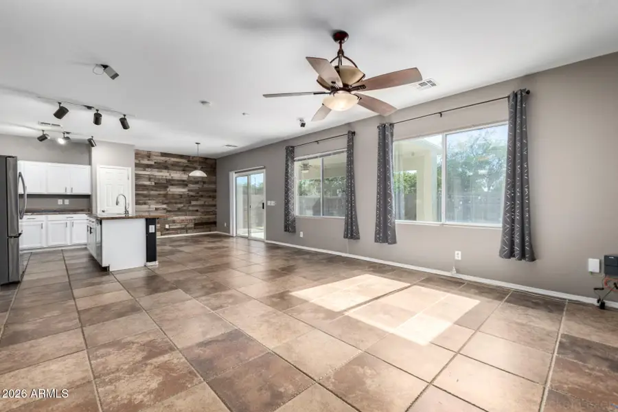 15820 N 164th Lane, Surprise, AZ 85388 - #3