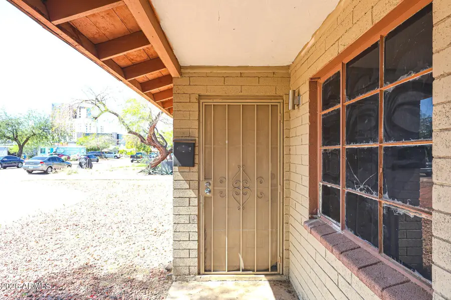 1238 E Almeria Road, Phoenix, AZ 85006 - #2