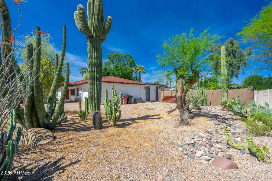 6830 E Paradise Parkway, Scottsdale, AZ 85251 - #2