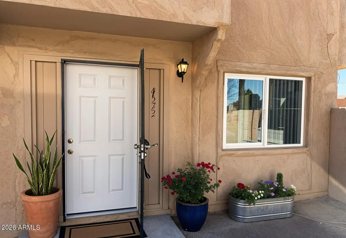 4513 E Riverside Street, Phoenix, AZ 85040 - #1