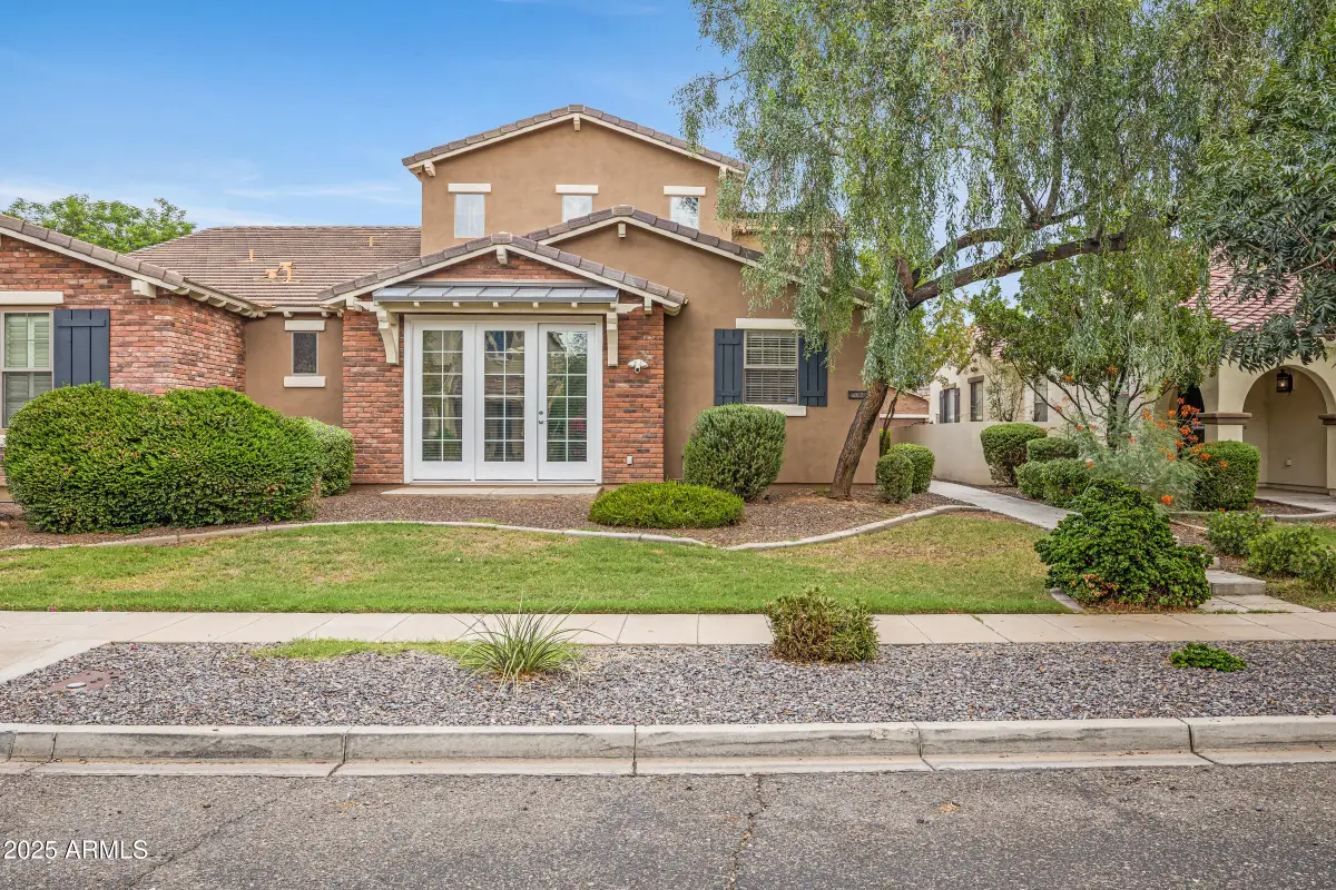 15366 W Bloomfield Road, Surprise, AZ 85379 - #1