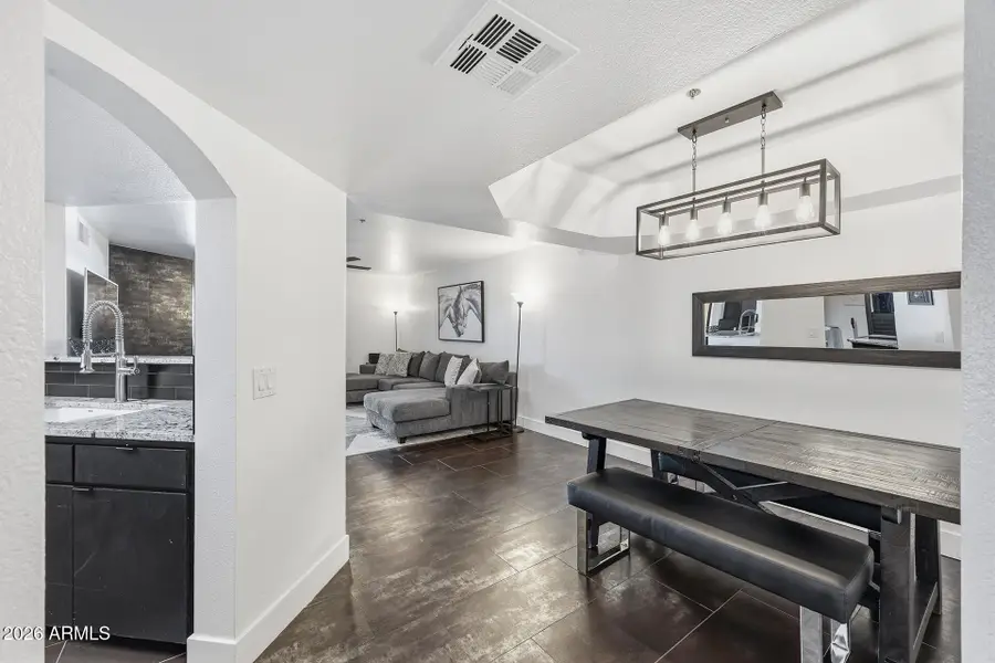 5104 N 32nd Street #324, Phoenix, AZ 85018 - #3