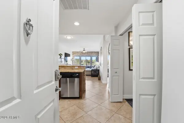 5350 E Deer Valley Drive #3255, Phoenix, AZ 85054