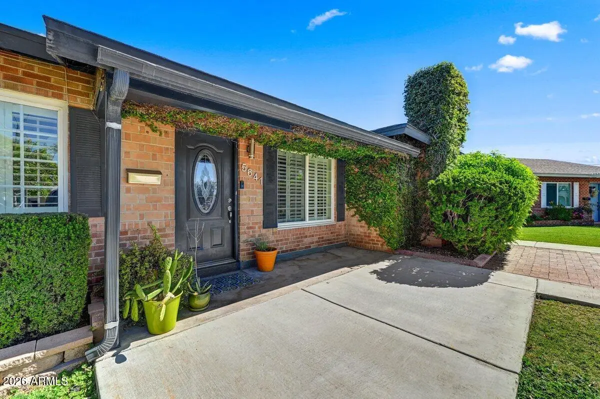 5641 N 8th Drive, Phoenix, AZ 85013 - #1