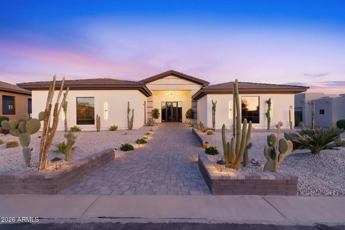 7130 E Saddleback Street #11, Mesa, AZ 85207 - #1