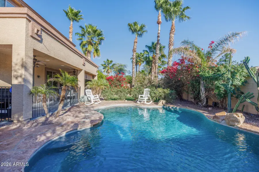 311 W Blue Lagoon Drive, Casa Grande, AZ 85122 - #2