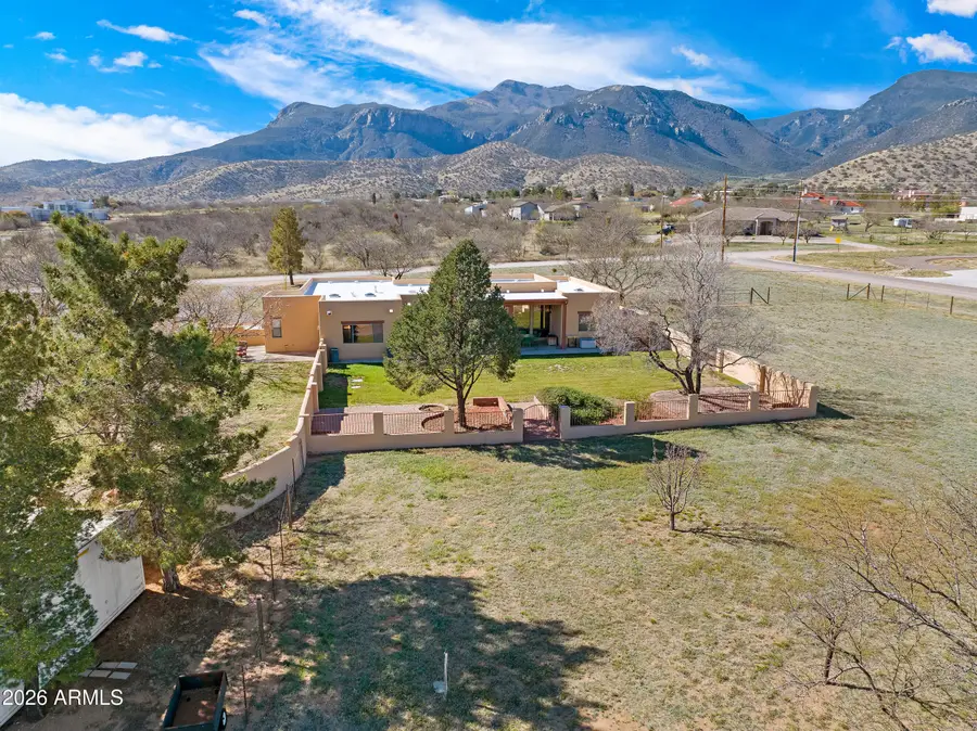 1675 E Loma Lane, Sierra Vista, AZ 85650 - #2