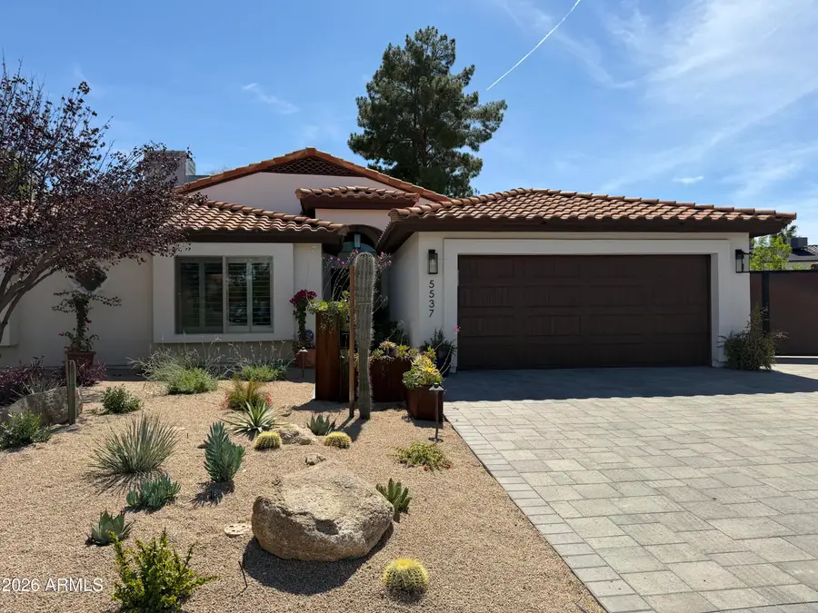 5537 E Grandview Road, Scottsdale, AZ 85254 - #2