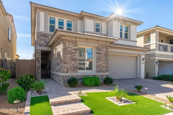 3413 E Crest Lane, Phoenix, AZ 85050