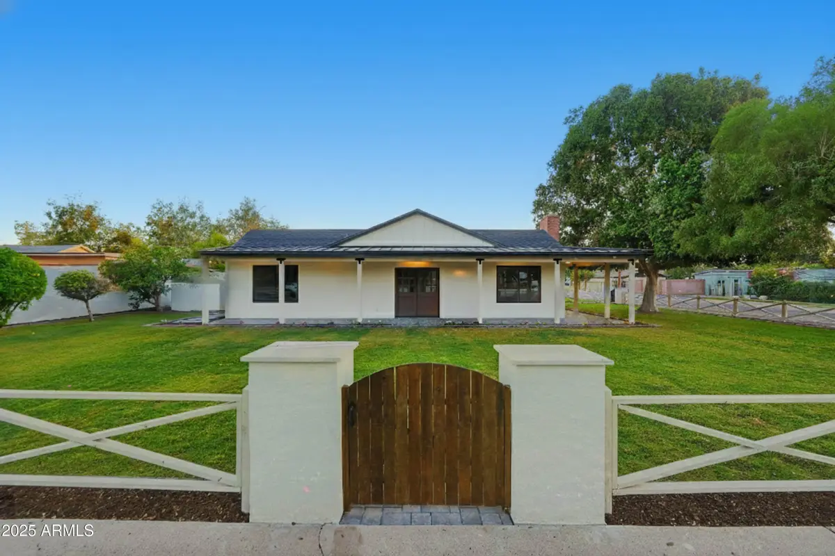 2315 N 42nd Street, Phoenix, AZ 85008 - #1