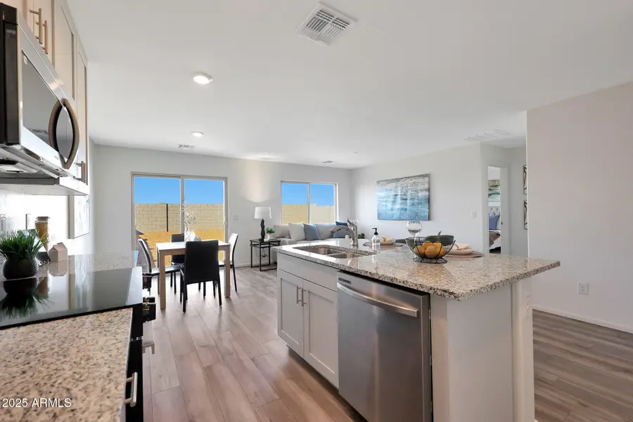 1321 W Tigua Way, Coolidge, AZ 85128 - #3