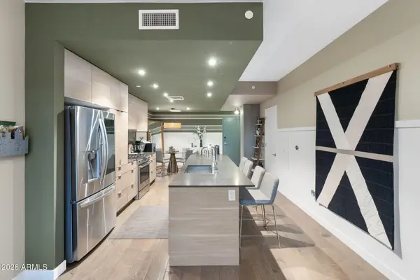 2300 E Campbell Avenue #218, Phoenix, AZ 85016