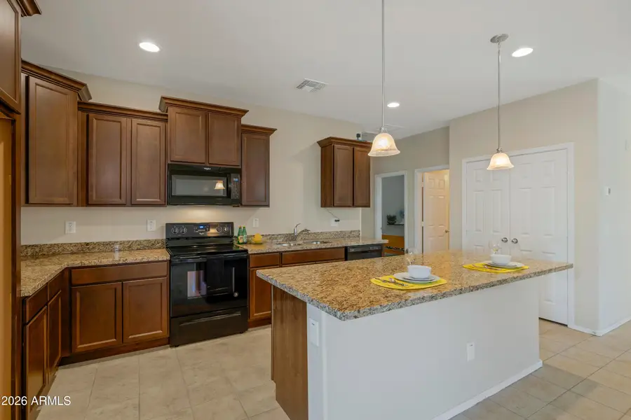 6168 W Freeway Lane, Glendale, AZ 85302 - #3