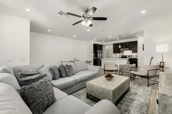 1917 E Hampton Lane #104, Gilbert, AZ 85295