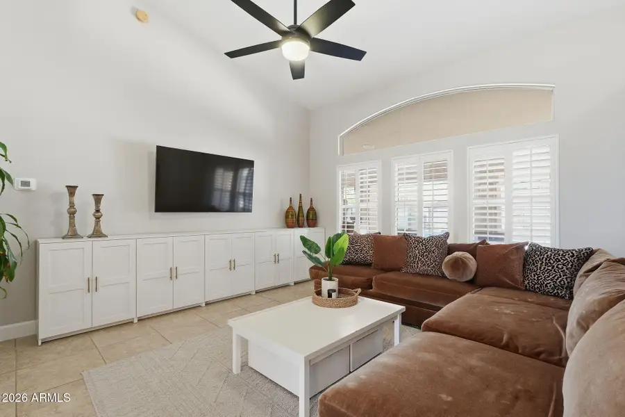 7228 W Eugie Avenue, Peoria, AZ 85381 - #2