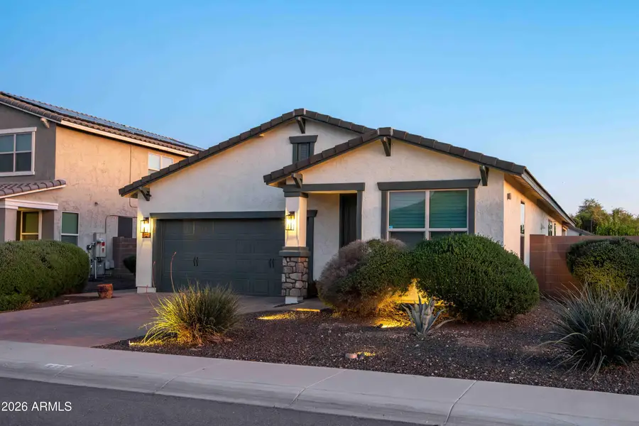 319 E Toscana Drive, San Tan Valley, AZ 85140 - #2