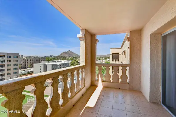 7970 E Camelback Road #701, Scottsdale, AZ 85251