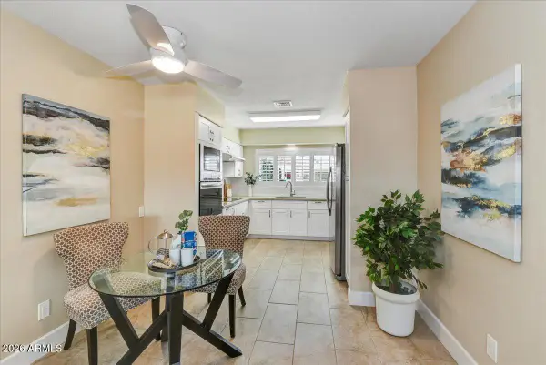 7706 E Meadowbrook Avenue, Scottsdale, AZ 85251