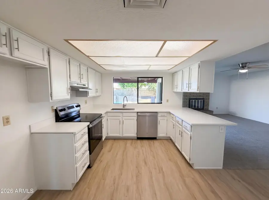 4430 W Diana Avenue, Glendale, AZ 85302 - #2