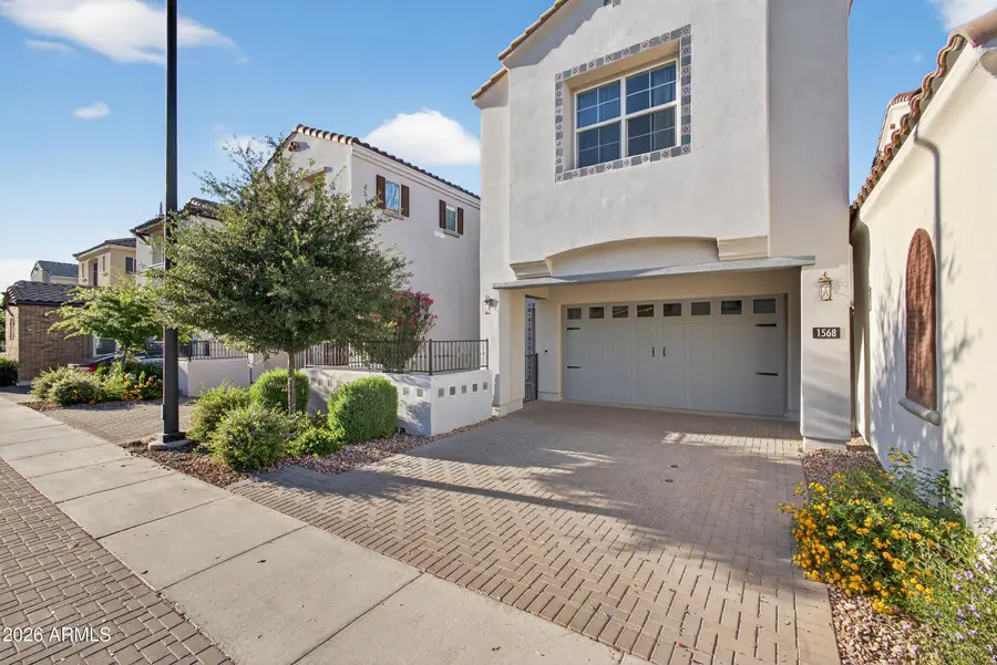 1568 E Shannon Street, Gilbert, AZ 85295 - #2