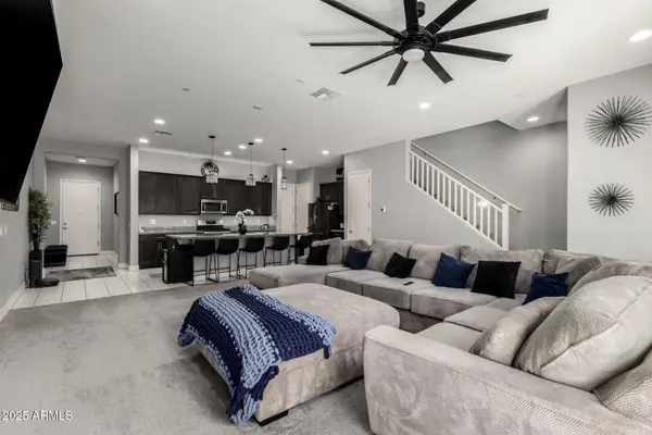 25318 N 19th Drive, Phoenix, AZ 85085