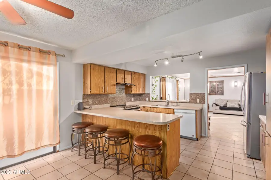 7411 W Vogel Avenue, Peoria, AZ 85345 - #2