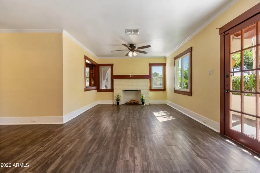 46 W 2nd Street, Mesa, AZ 85201 - #2