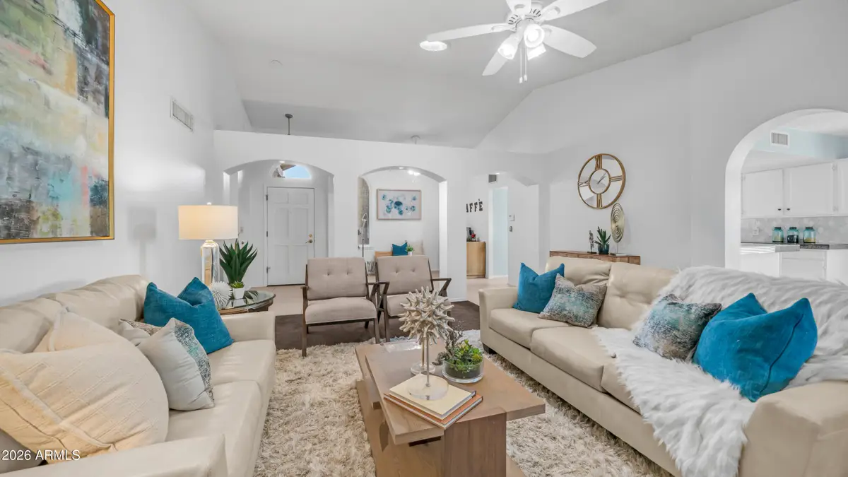 408 E Meadows Lane, Gilbert, AZ 85234 - #1