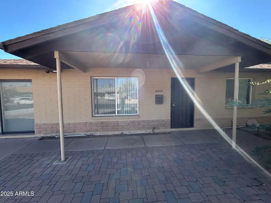 8243 W Piccadilly Road, Phoenix, AZ 85033 - #2