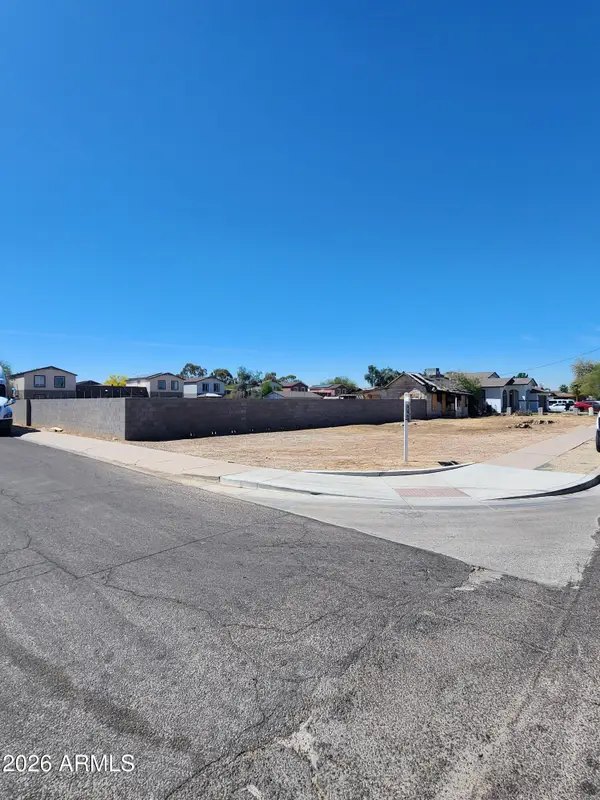 5409 W Myrtle Avenue, Glendale, AZ 85301