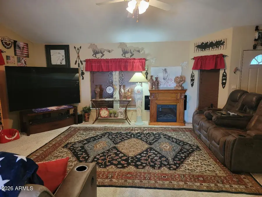 811 E Washington Street, Florence, AZ 85132 - #2
