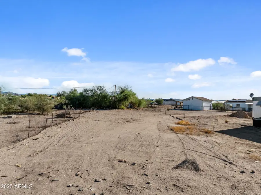 2 E Griffin Street, Wittmann, AZ 85361 - #2