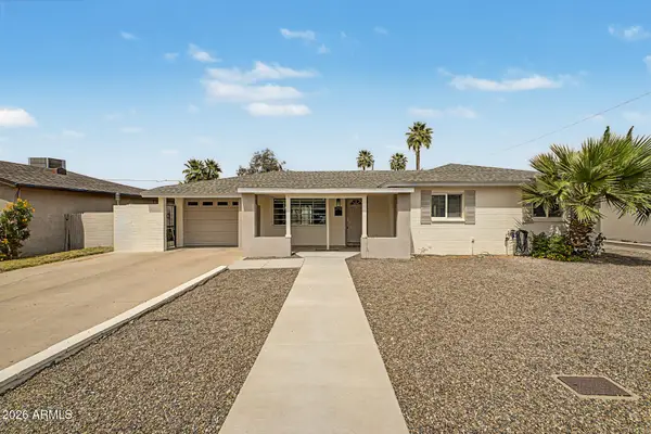 210 E El Camino Drive, Phoenix, AZ 85020