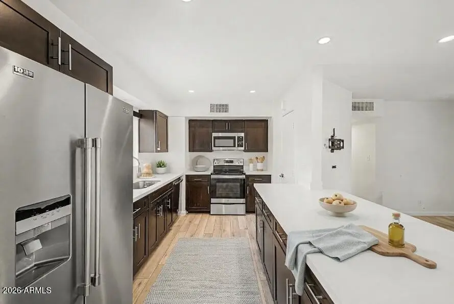 210 E El Camino Drive, Phoenix, AZ 85020 - #3