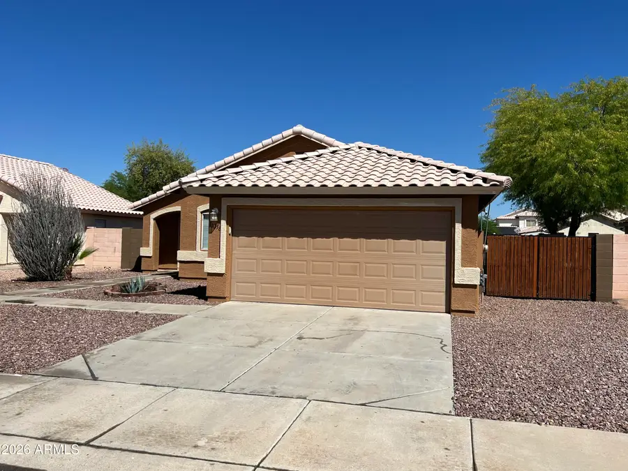 16056 W Mesquite Drive, Goodyear, AZ 85338 - #2