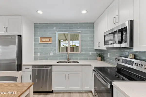 5502 E Butte Street, Mesa, AZ 85205