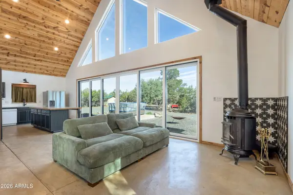 124 County Rd N3077 --, Vernon, AZ 85940