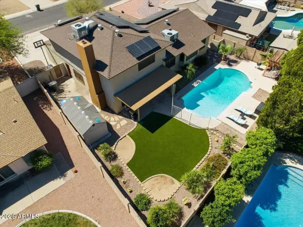 2424 W Redfield Road, Phoenix, AZ 85023