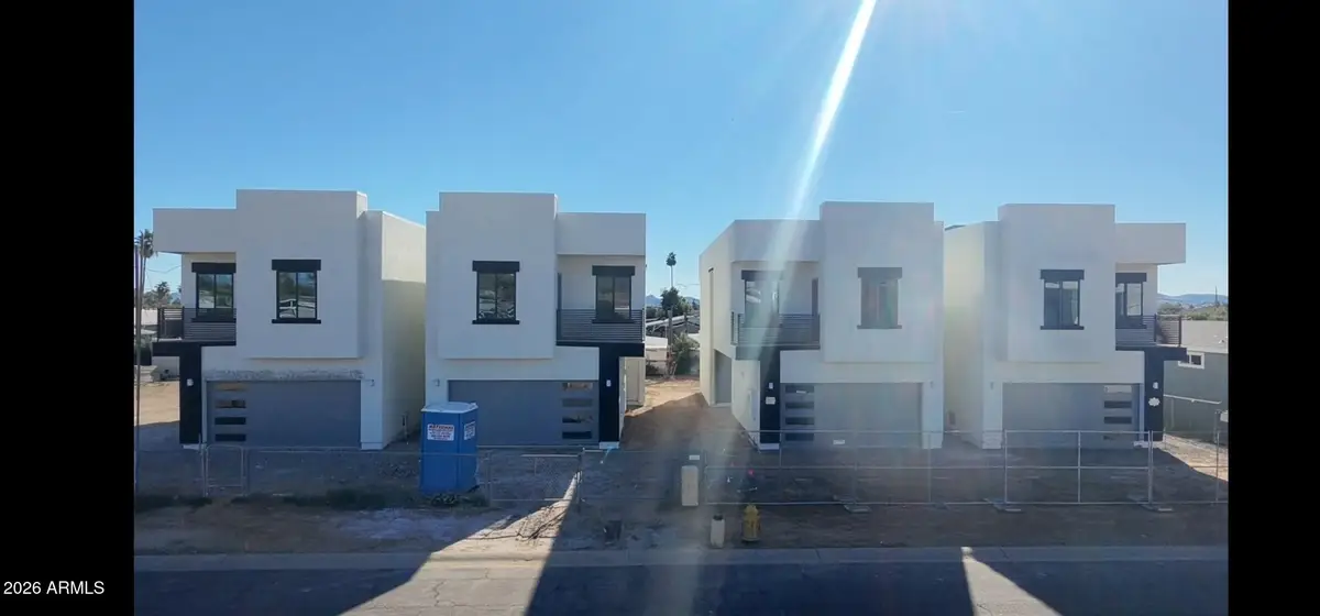 2041 E Michigan Avenue E, Phoenix, AZ 85022 - #1