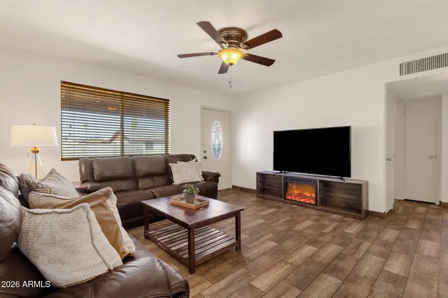 6437 S 43rd Place, Phoenix, AZ 85042 - #2