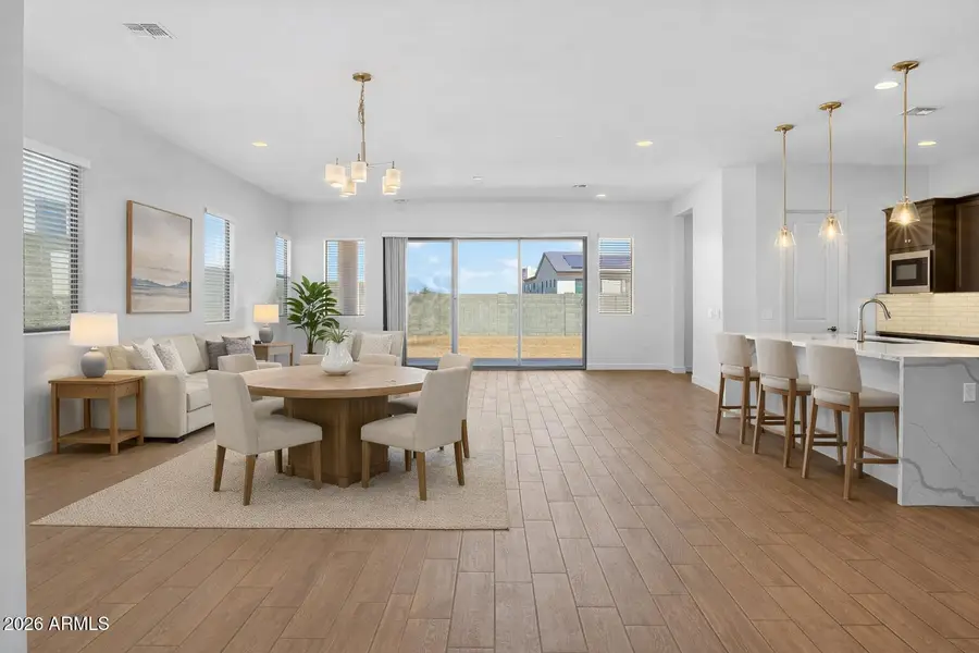 810 E Hopi Trail, Phoenix, AZ 85042 - #3