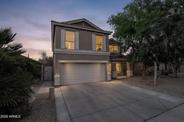 812 E Lovegrass Drive, San Tan Valley, AZ 85143