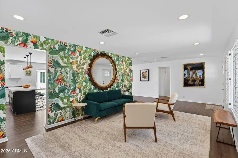 531 W Stella Lane, Phoenix, AZ 85013 - #2