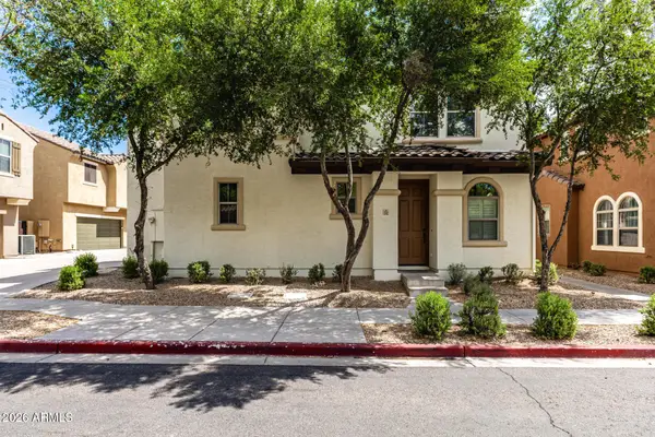 451 S Hawes Road #32, Mesa, AZ 85208