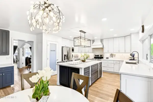 10575 E Cactus Road, Scottsdale, AZ 85259