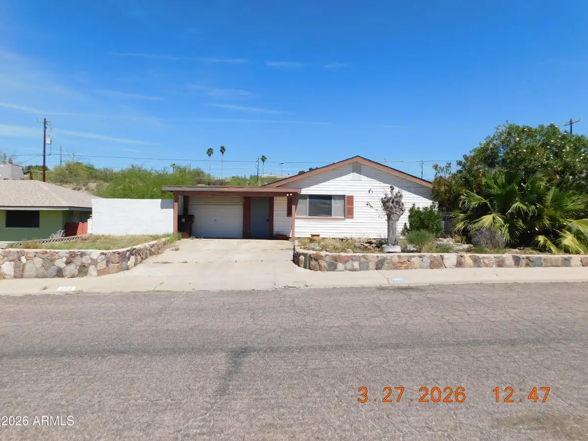 306 W Danbury Road W, Kearny, AZ 85137 - #1
