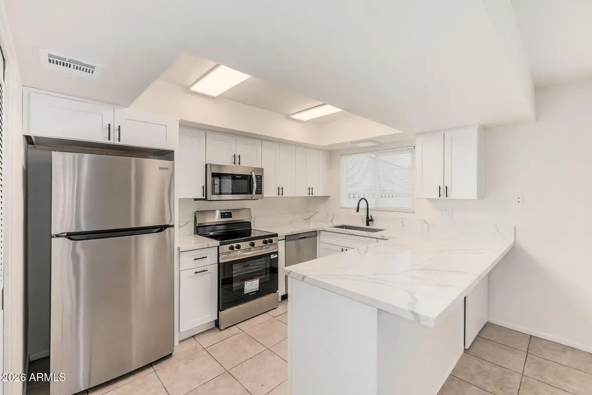 6605 N 44th Avenue, Glendale, AZ 85301 - #1