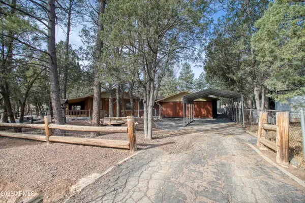 2233 Oakwood Drive, Lakeside, AZ 85929