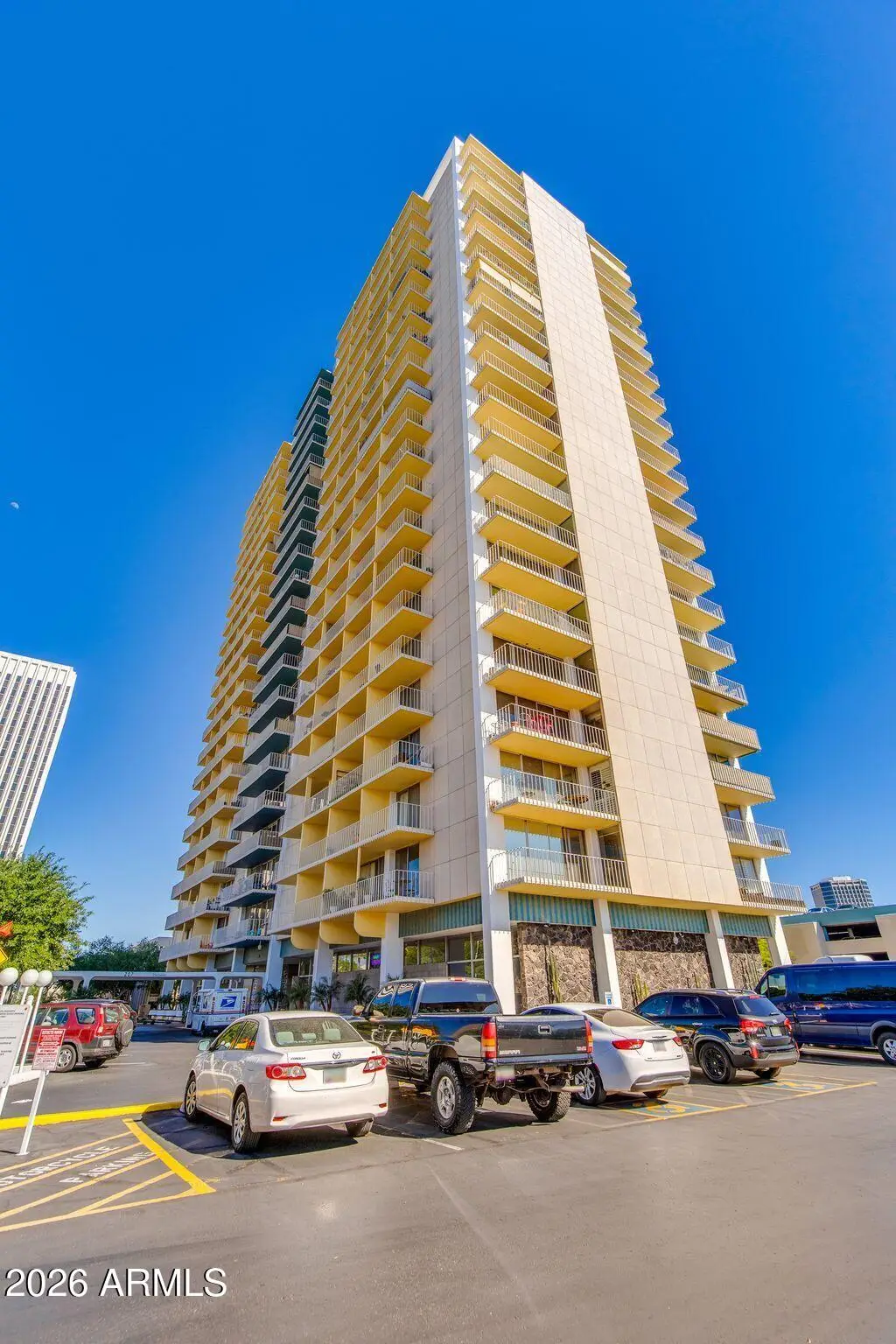 207 W Clarendon Avenue W #E16, Phoenix, AZ 85013 - #1