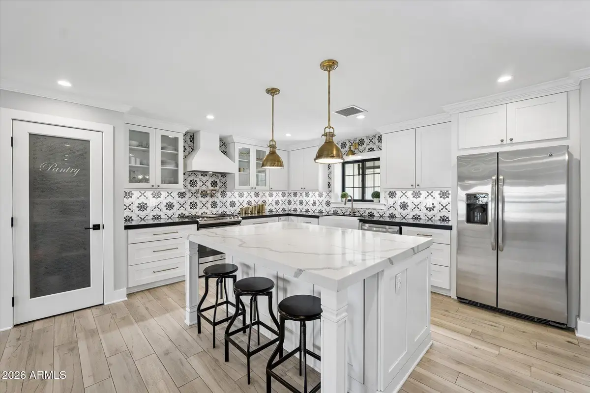 4627 E Wilshire Drive, Phoenix, AZ 85008 - #1